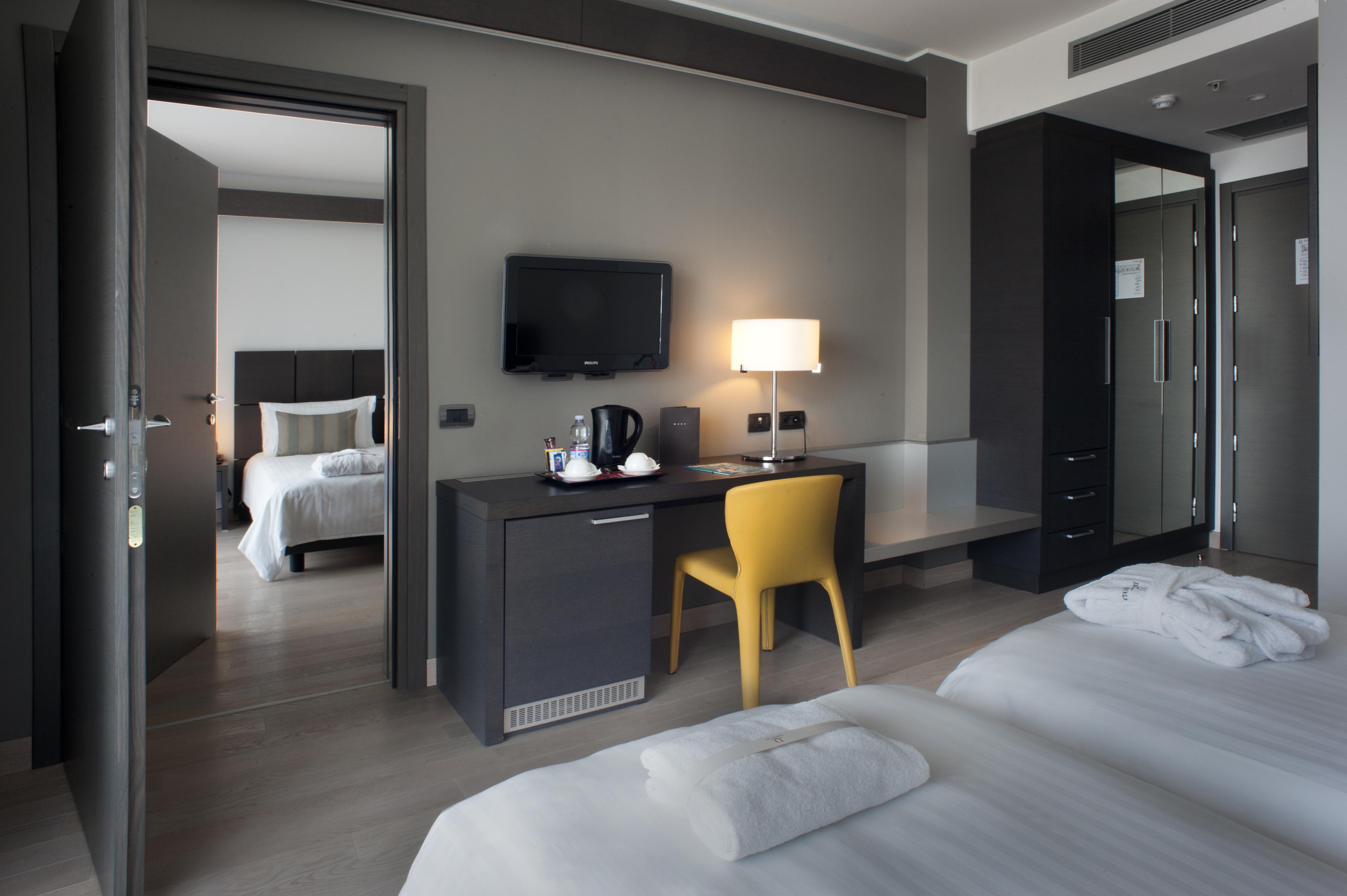Domina Milano Fiera Hotel Novate Milanese Exterior foto