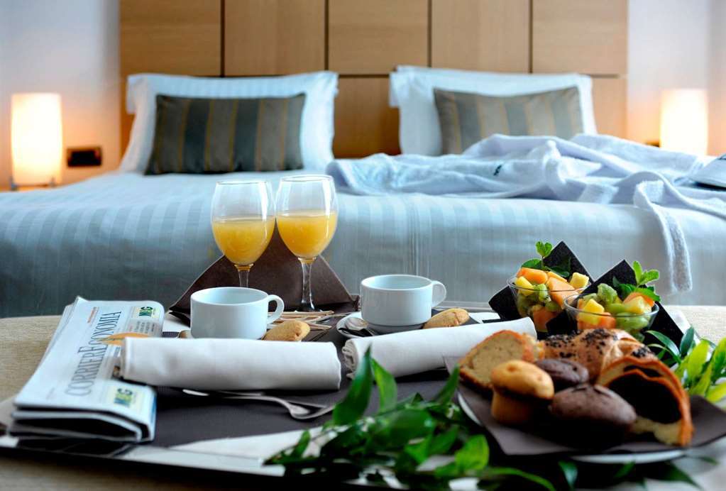 Domina Milano Fiera Hotel Novate Milanese Cameră foto